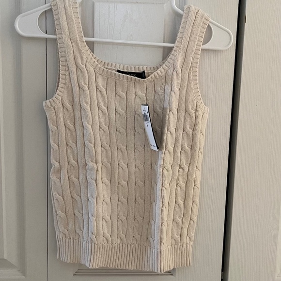 Cable-Knit Sleeveless Sweater S - Picture 4 of 13